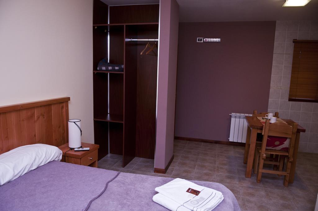 Apart Hotel Raices Patagonicas Диня Хуапи Екстериор снимка